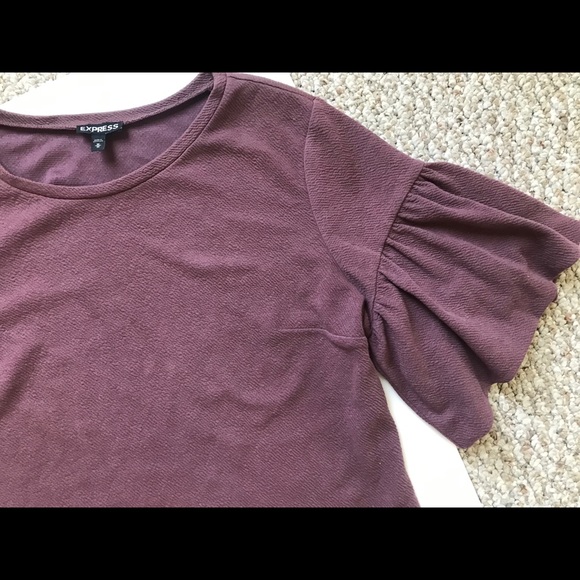 Express Puff Sleeve Cropped Textured Top - Picture 3 of 4